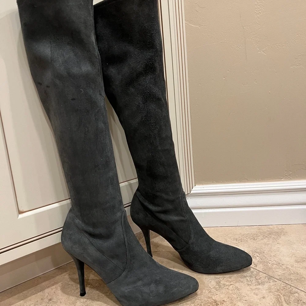 Stuart Weitzman tall suede boots - gray color fall booties - Picture 3 of 6